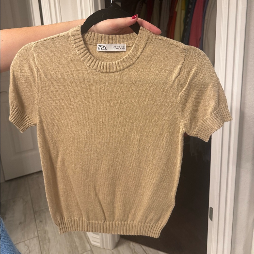 Zara Tan Short Sleeve Sweater